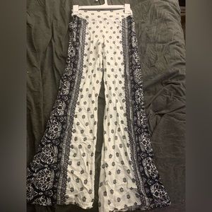 White and blue flared leggings,size XS